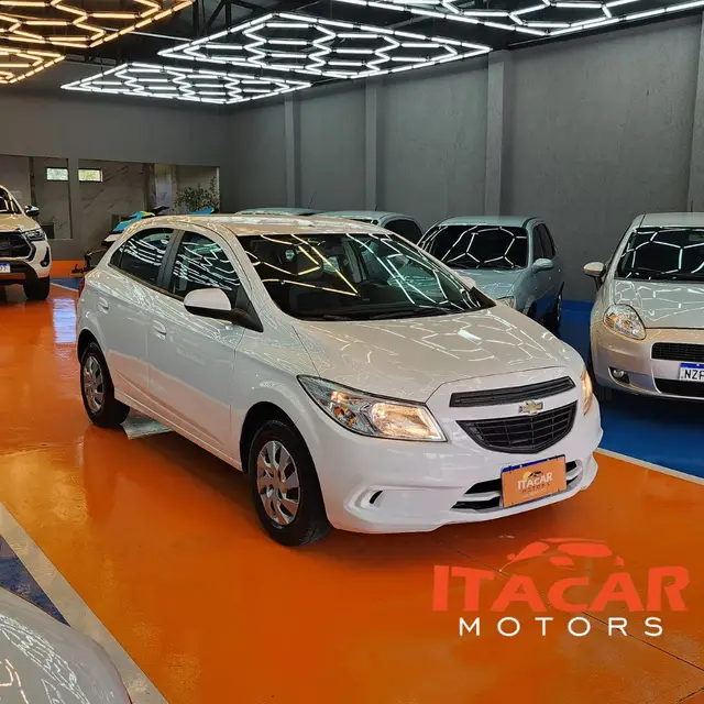 Carro Chevrolet Onix 2016 1.0 LS SPE/4