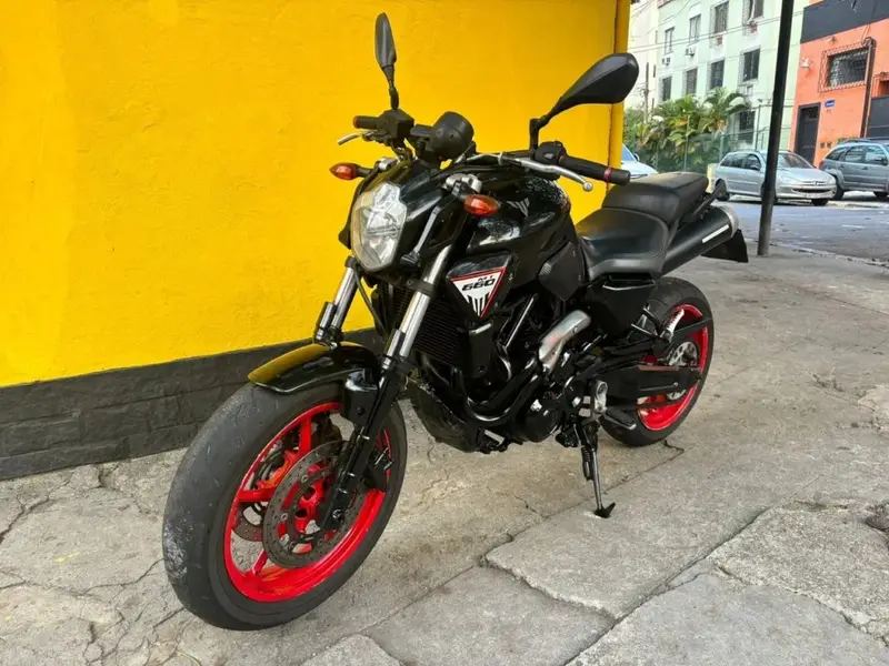 Yamaha MT-03 (660cc)