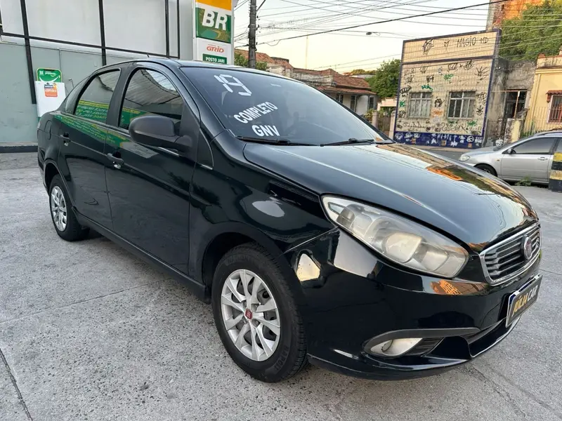 Fiat Grand Siena Attractive 1.0 (Flex)