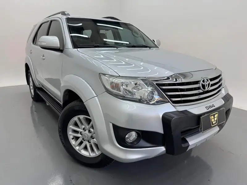 Toyota Hilux SW4 SR 2.7 4X2 (Aut)