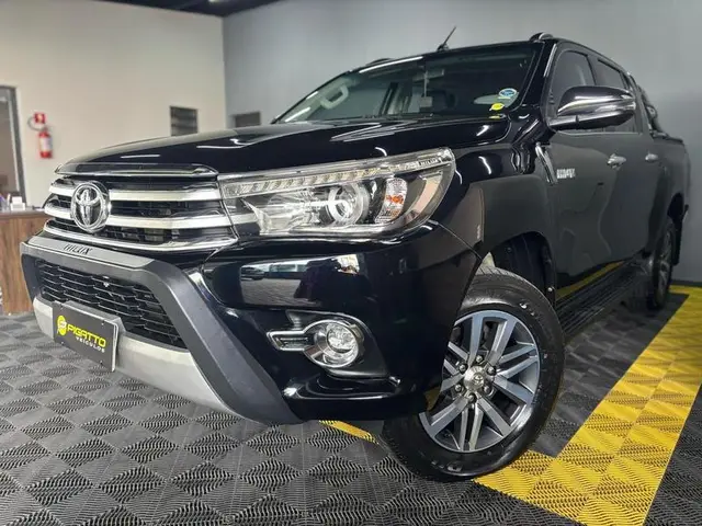 Carro Toyota Hilux Cabine Dupla 2018 Hilux 2.8 TDI SRX CD 4x4 (Aut)