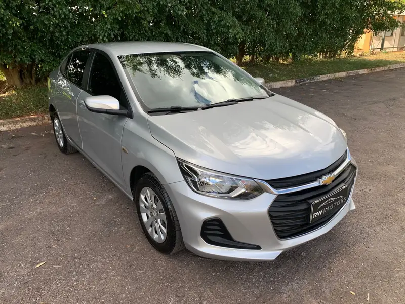 Chevrolet Onix Plus LT 1.0