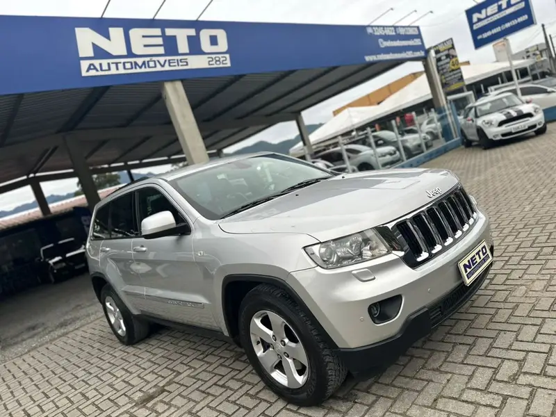 Jeep Grand Cherokee Laredo 3.6 (aut)