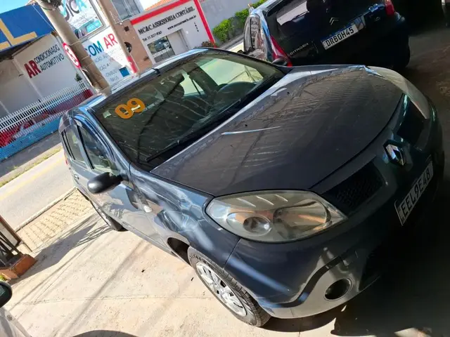 Carro Renault Sandero 2009 Authentique 1.0 16V (flex)