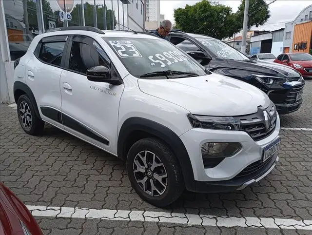 Carro Renault Kwid 2023 Outsider 1.0 12v SCe (Flex)
