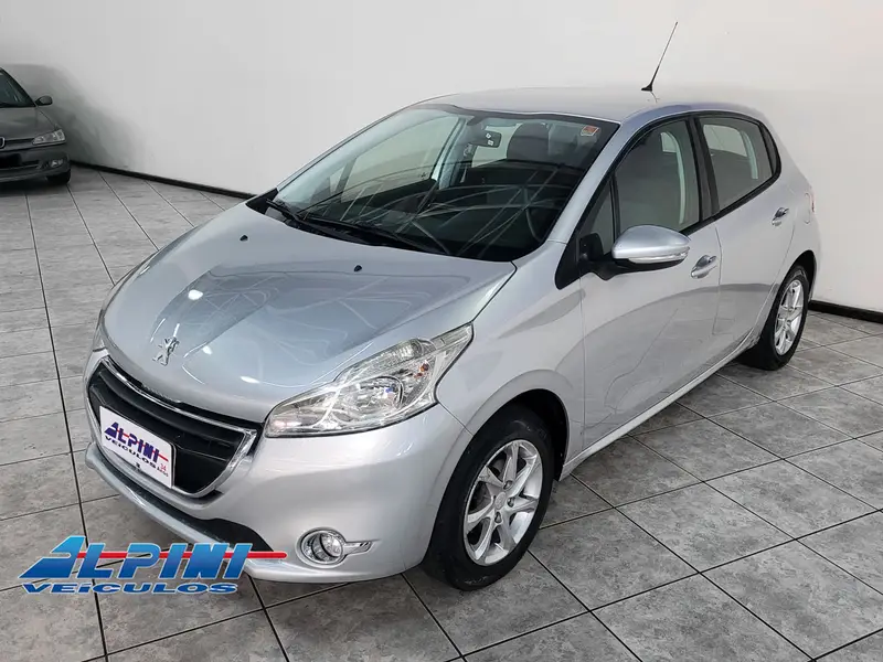 Peugeot 208 Active Pack 1.5 8V (Flex)