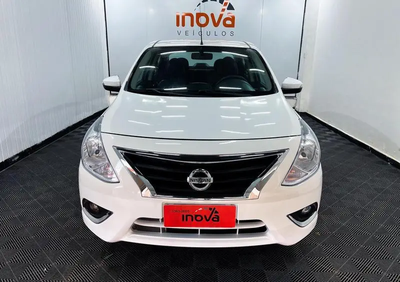 Nissan Versa 1.6 16V SL FlexStart CVT (Flex)