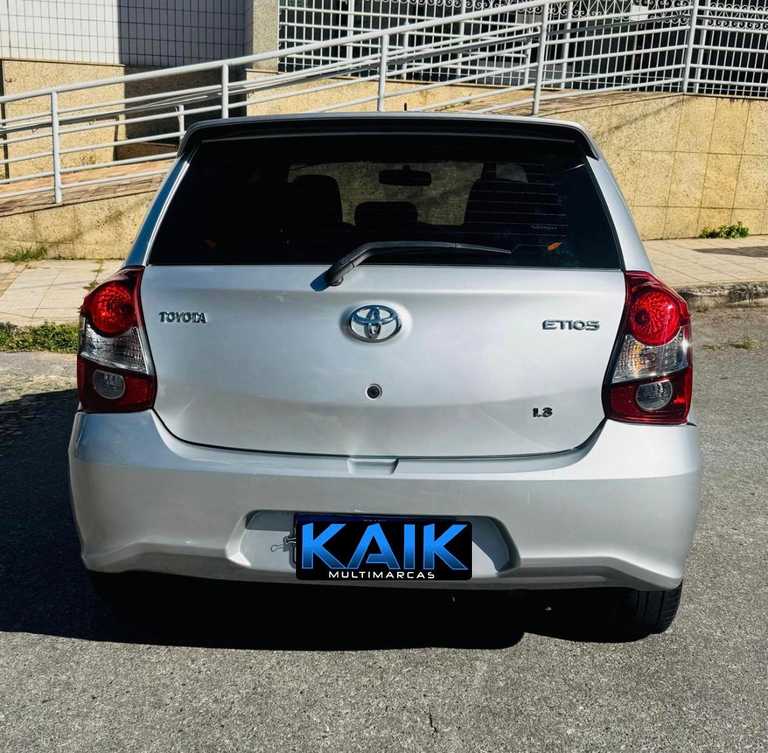 alt=