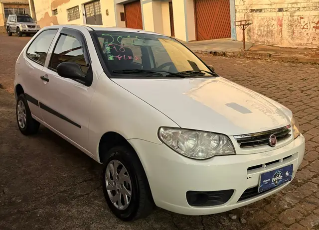 Carro Fiat Palio 2015 Fire 1.0 8V (Flex) 2p