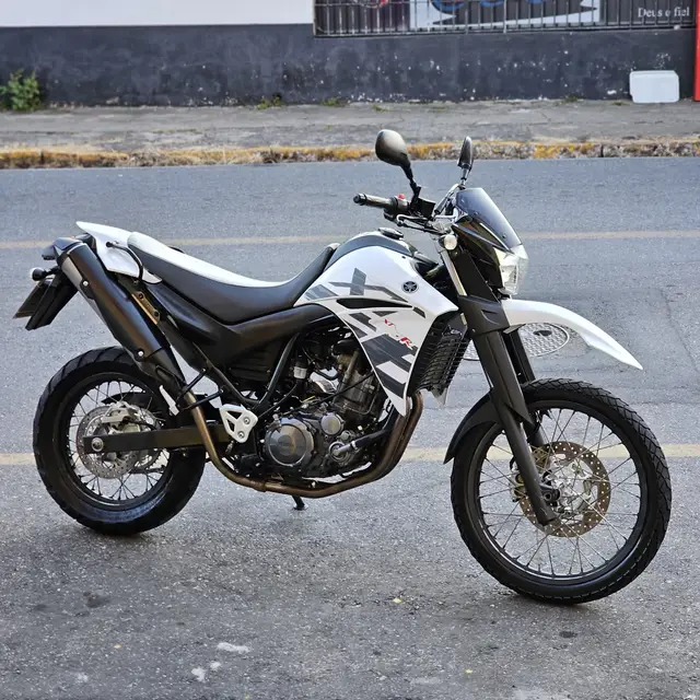 Carro Yamaha XT 600 R 2018 R