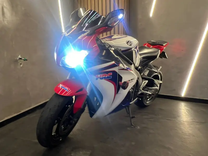 Honda CBR 1000RR Fireblade