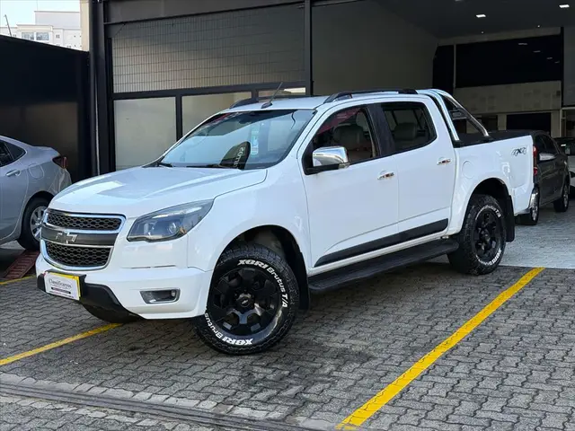 Carro Chevrolet S10 Cabine Dupla 2014 S10 LTZ 2.4 4x2 (Cab Dupla) (Flex)