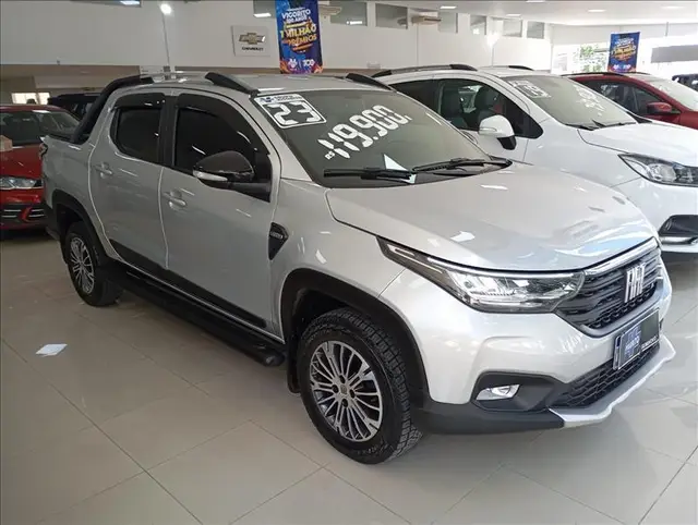 Carro Fiat Strada 2023 Ranch 1.3 Flex 8V CD Aut.