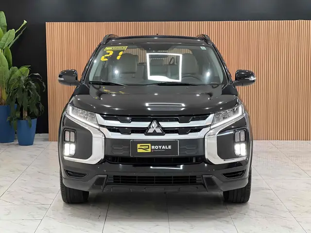 Carro Mitsubishi Outlander 2021 2.0 HPE CVT