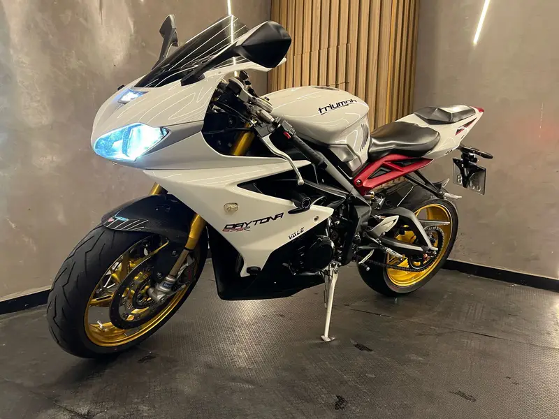 Triumph Daytona 675R (ABS)