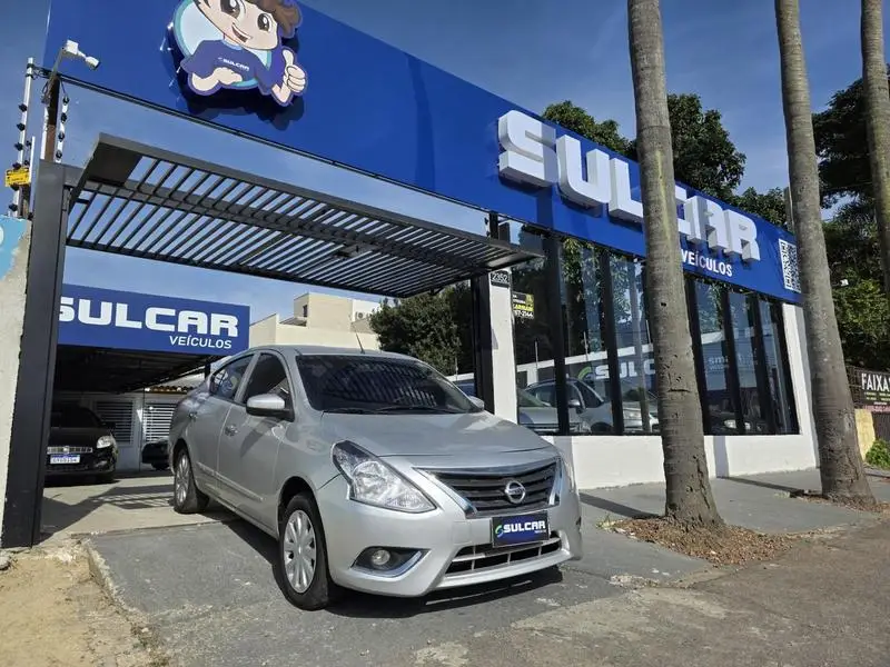 Nissan Versa 1.6 16V S FlexStart (Flex)