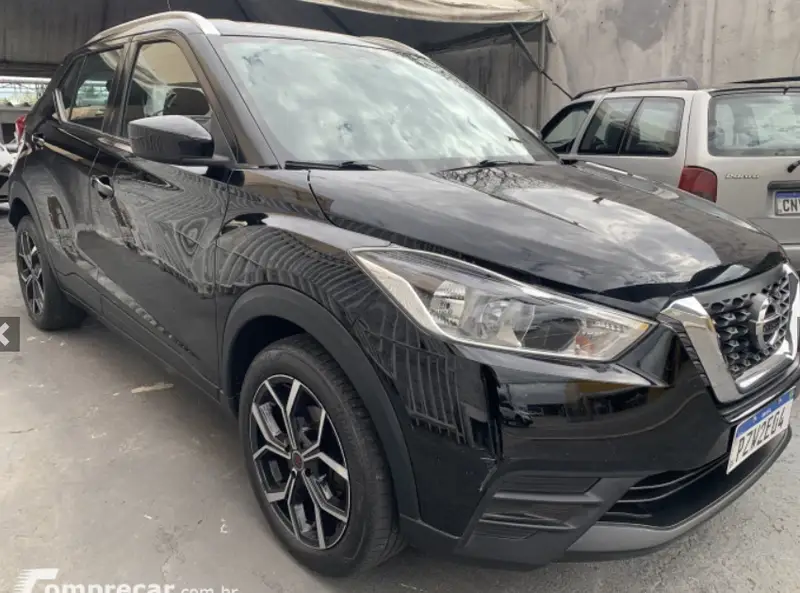 Nissan Kicks 1.6 S (Flex)