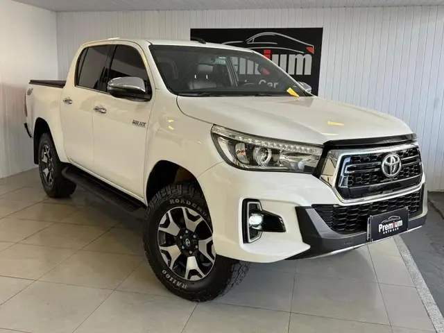 Carro Toyota Hilux Cabine Dupla 2019 Hilux 2.8 TDI SRX CD 4x4 (Aut)