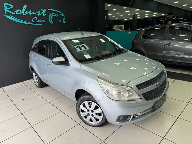 Carro Chevrolet Agile 2011 LT 1.4 8V (Flex)