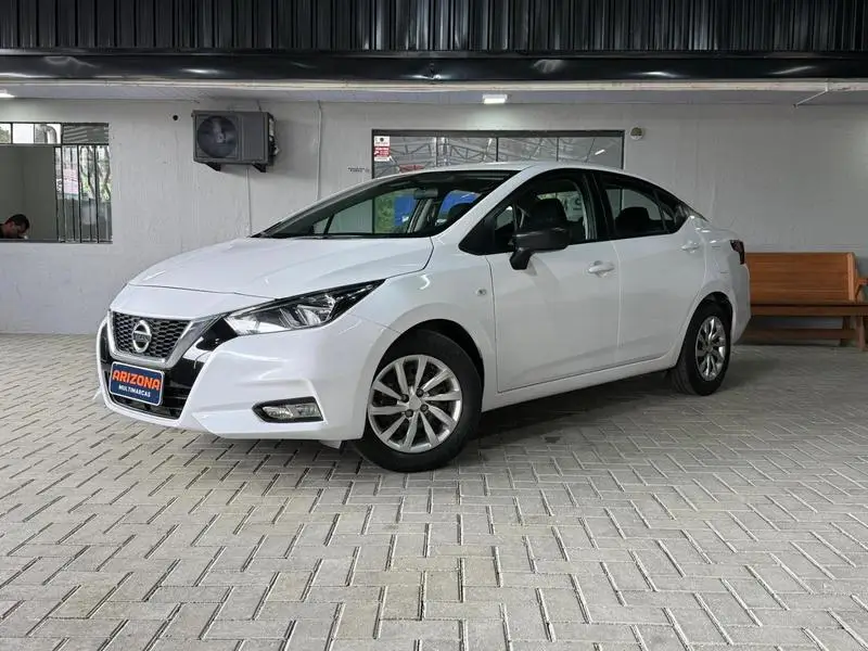 Nissan Versa Sense 1.6 (Flex)