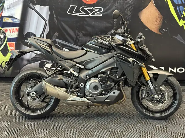 Carro Suzuki GSX S 1000 2025 ABS