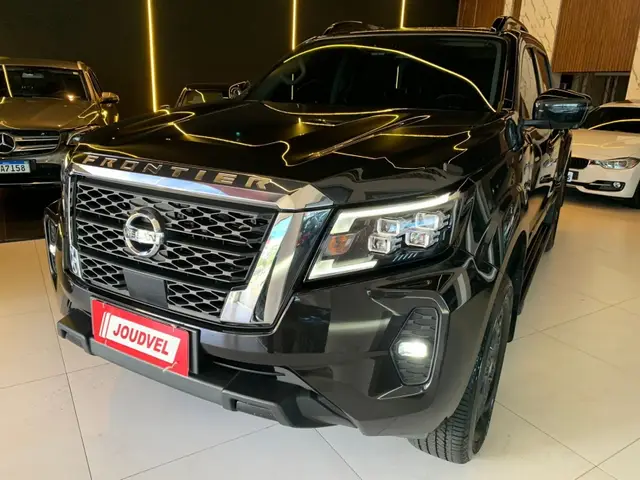Carro Nissan Frontier 2023 2.3 TD CD Platinum 4x4