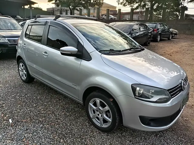Carro Volkswagen Fox 2013 1.6 VHT Prime (Flex)