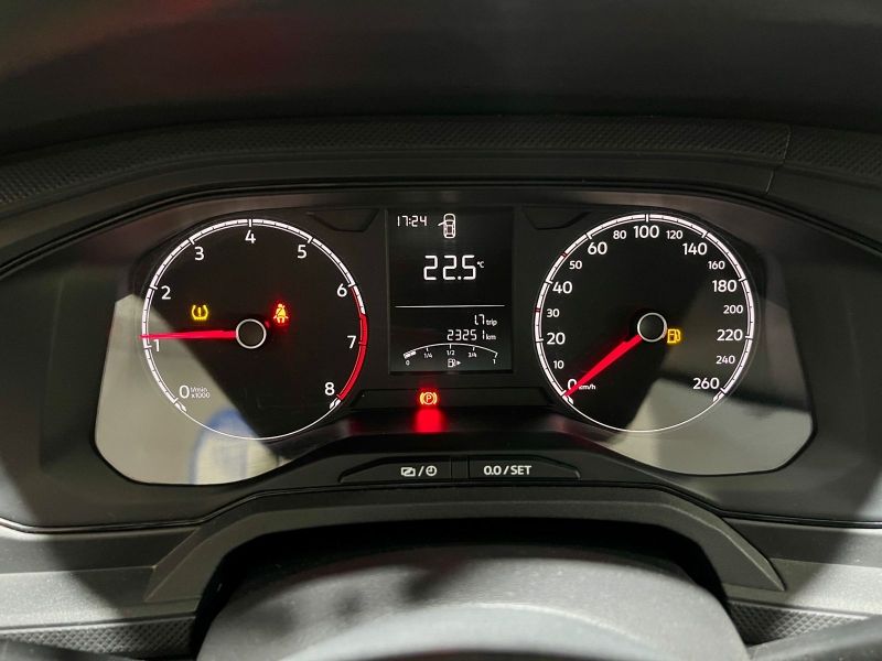 Polo Track 1.0 Flex 12V 5p