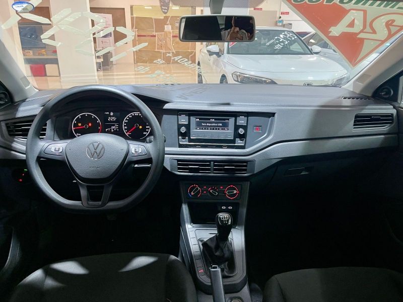Polo Track 1.0 Flex 12V 5p