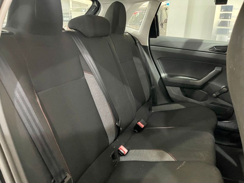 Polo Track 1.0 Flex 12V 5p