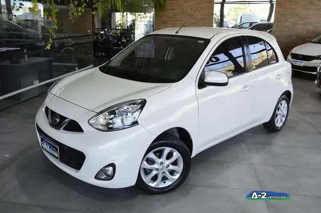 Carro Nissan March 2016 1.0 12V SV (Flex)