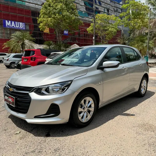 Carro Chevrolet Onix 2023 LT 1.0