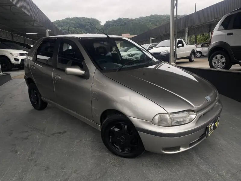 Fiat Palio EDX Special 1.0 MPi