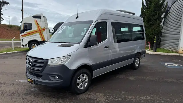 Carro Mercedes-Benz Sprinter 2022 416 VAN L. T.B. 16L 2.2 Diesel