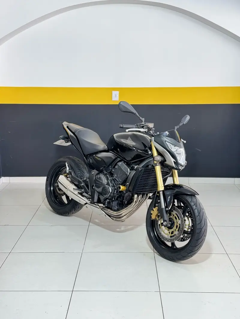 Honda CB 600F Hornet (ABS)