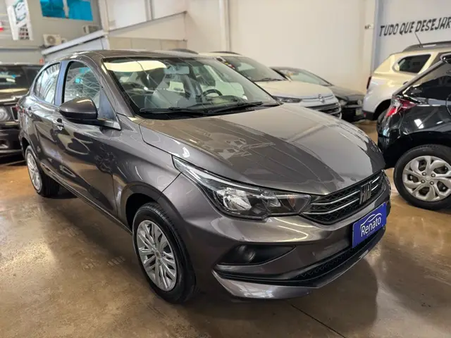 Carro Fiat Cronos 2023 Drive 1.3 (Flex) AT