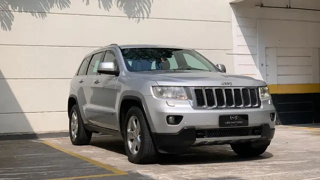 Carro Jeep Grand Cherokee 2011 3.6 V6 Limited 4WD