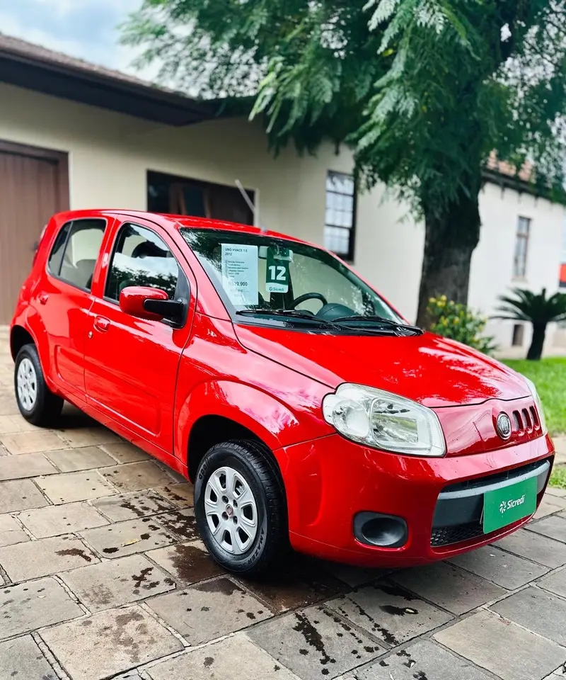 Fiat Uno Vivace 1.0 8V (Flex) 4p