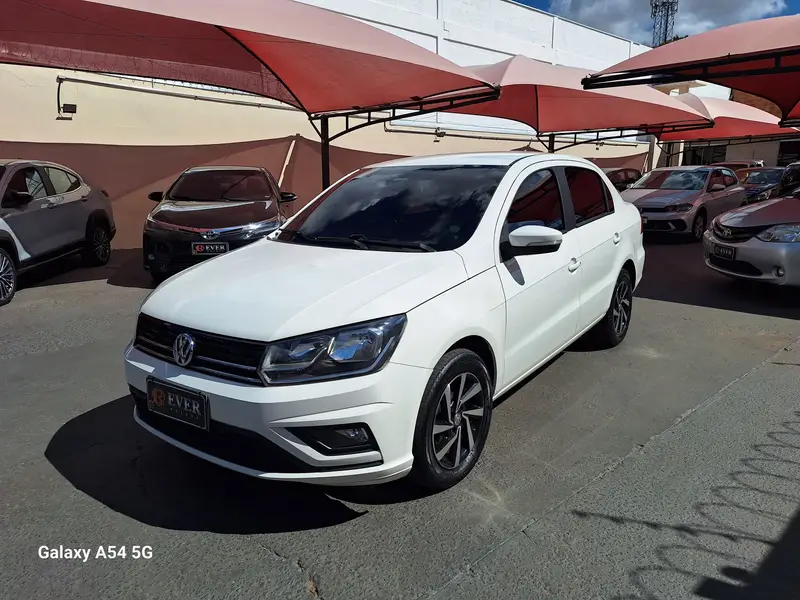 Volkswagen Voyage 1.6 MSI 8V (Flex)