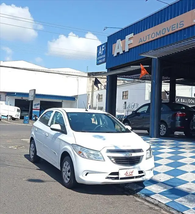 Carro Chevrolet Onix 2015 1.0 LT SPE/4