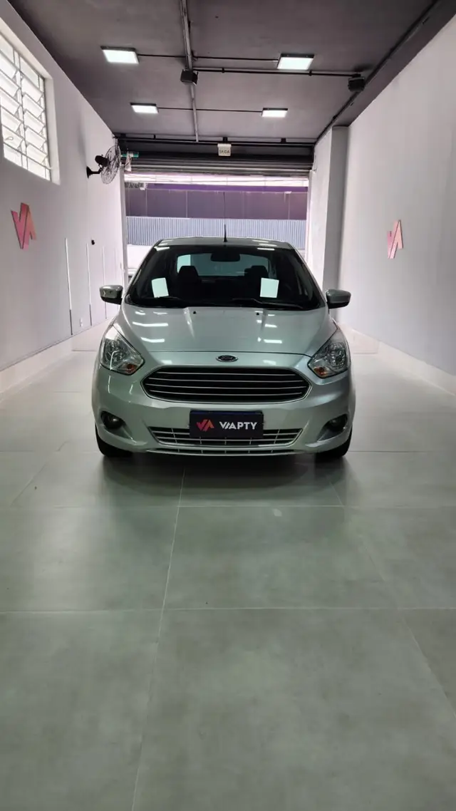 Carro Ford Ka Sedan 2018 SE Plus 1.5 16v (Flex)