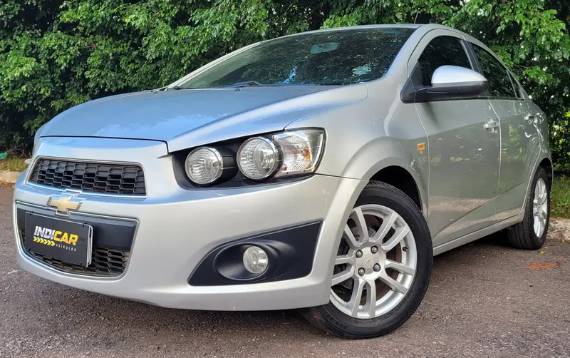 Chevrolet Sonic Sedan LTZ (Aut)