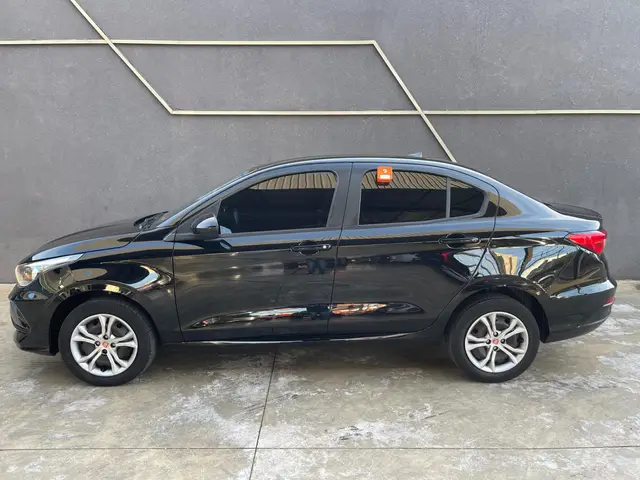 Carro Fiat Cronos 2021 Drive 1.3 (Flex)
