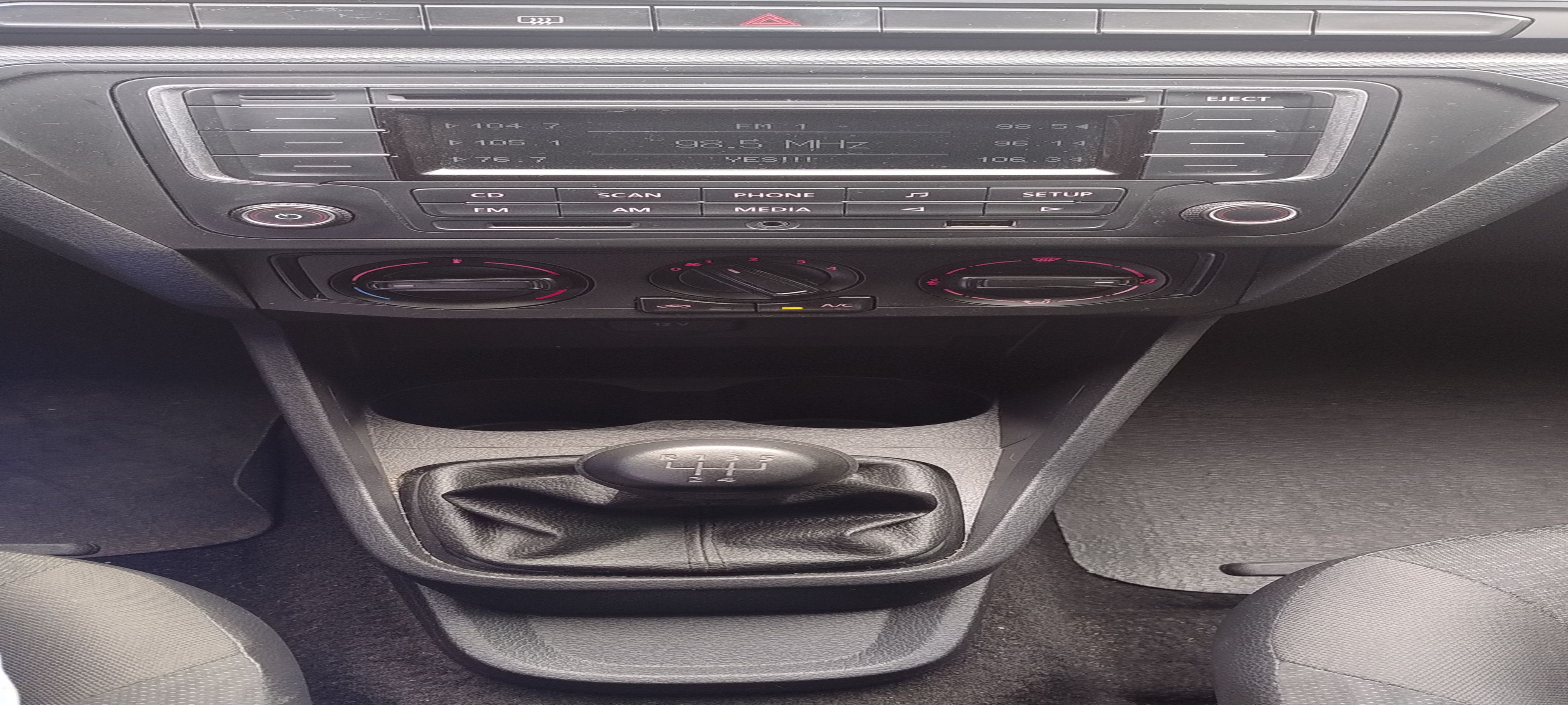 Volkswagen Voyage