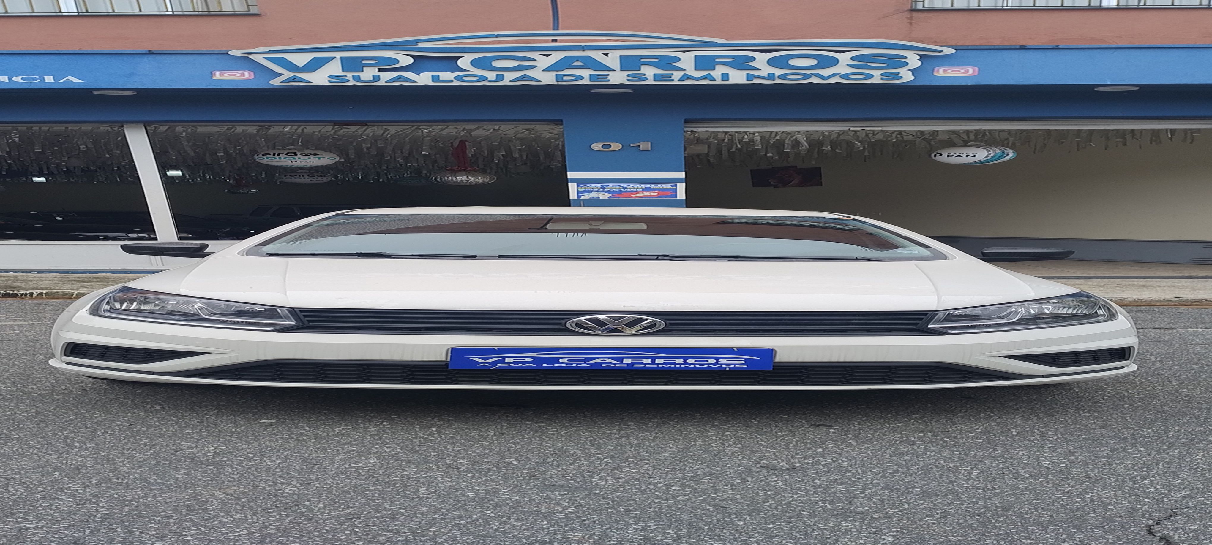 Volkswagen Voyage