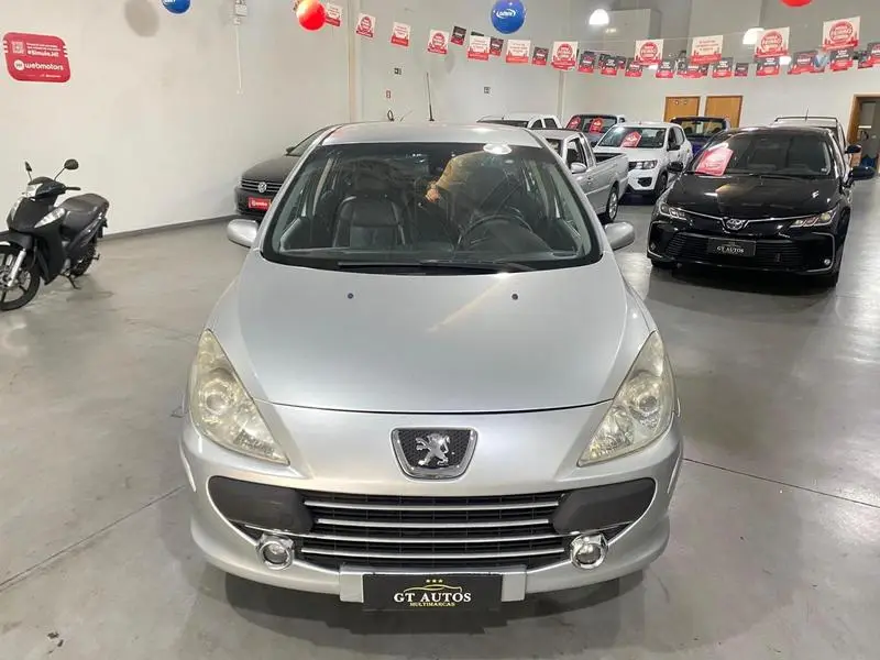 Peugeot 307 Sedan Feline 2.0 16V (aut)