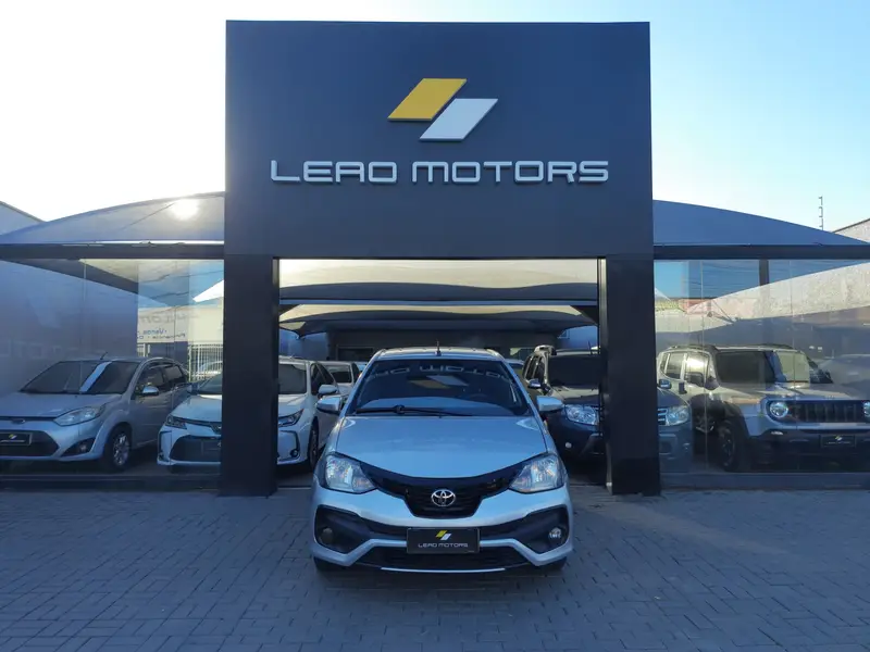 Toyota Etios Sedan X Plus 1.5 (Aut) (Flex)