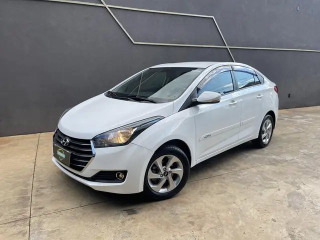 Carro Hyundai HB20S 2016 1.6 Comfort Style (Flex)
