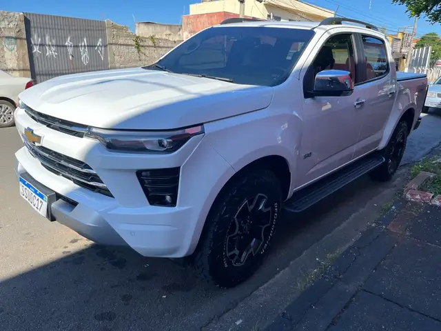 Carro Chevrolet S10 Cabine Dupla 2025 LTZ 2.8 Turbodiesel (Aut.)