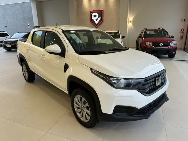 Carro Fiat Strada 2025 Freedom 1.3 Flex 8V CD